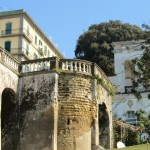 villa Belvedere - muraglione lato strada