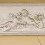 via Cotronei 2 A - fregio portale