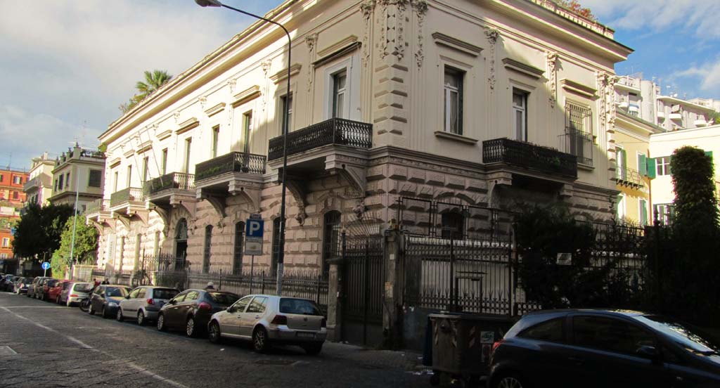 Villa Crispi - Palazzi di Napoli